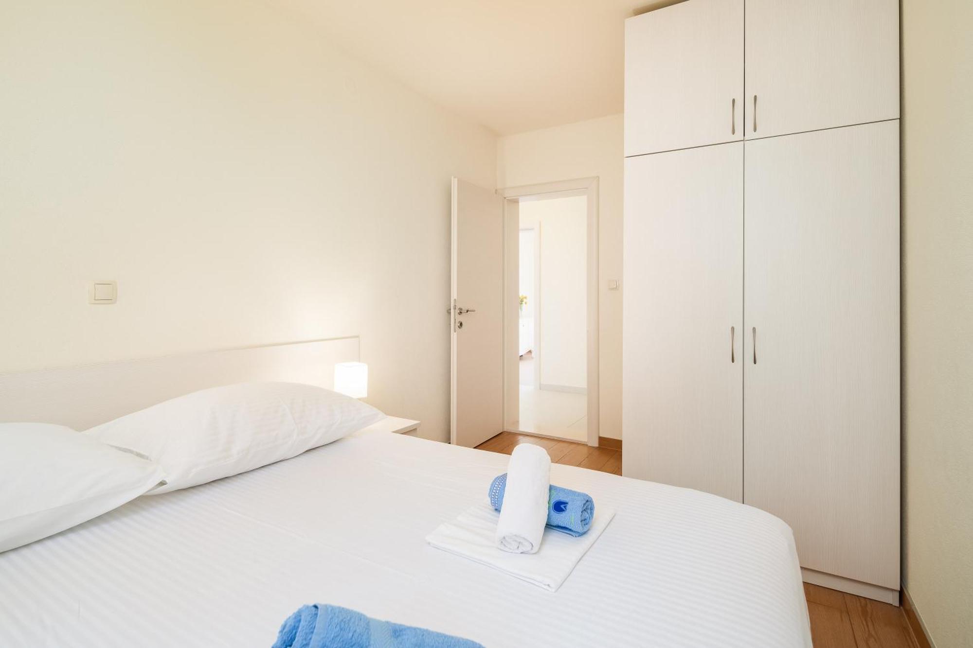 Filip Apartments - Free Parking By The House Makarska Exteriör bild
