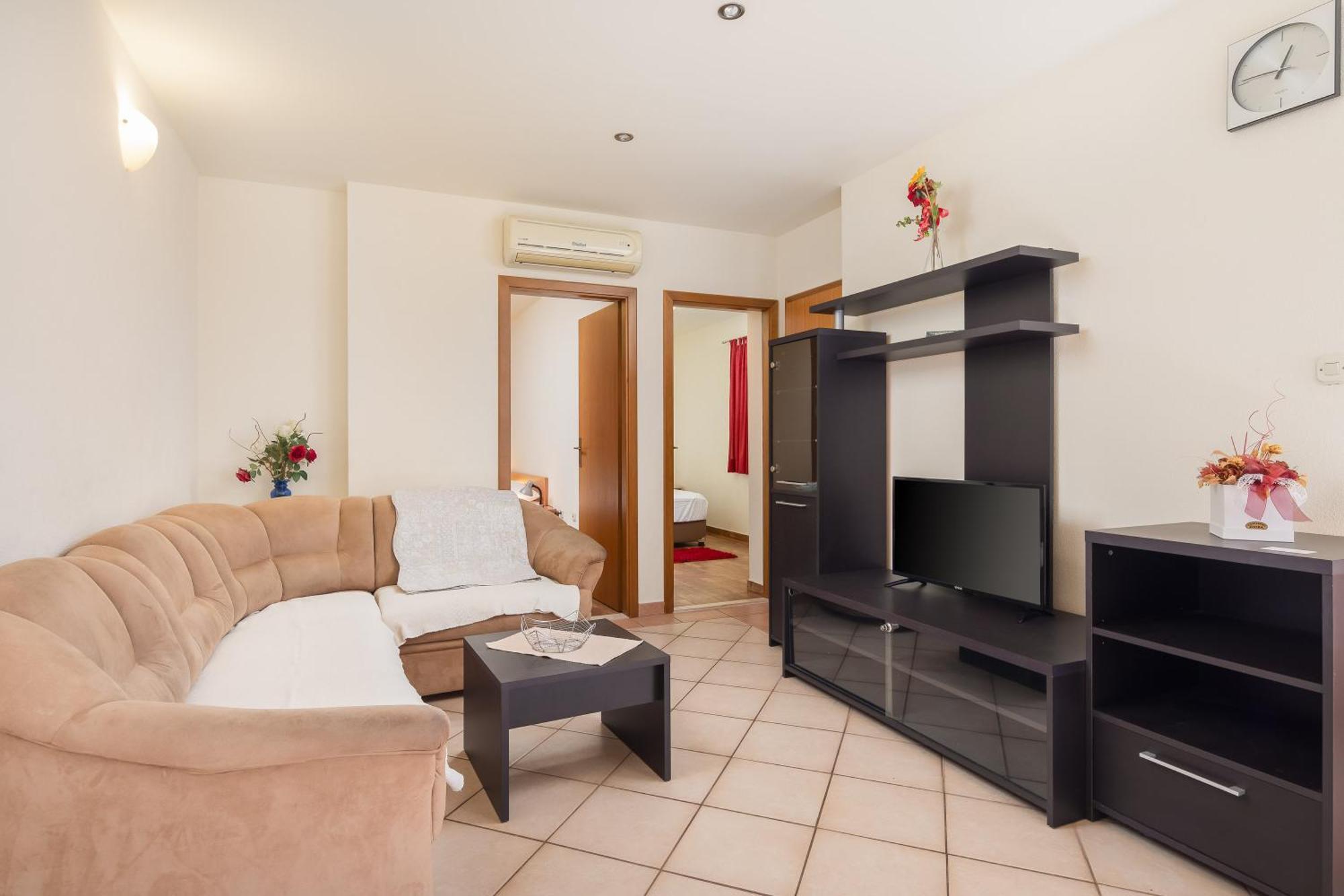 Filip Apartments - Free Parking By The House Makarska Exteriör bild
